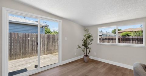 6741 52nd St, Sacramento, CA 95823 Photo