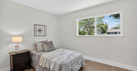 6741 52nd St, Sacramento, CA 95823 Photo