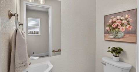 6741 52nd St, Sacramento, CA 95823 Photo