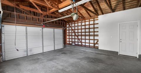 6741 52nd St, Sacramento, CA 95823 Photo