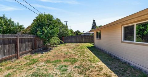 6741 52nd St, Sacramento, CA 95823 Photo