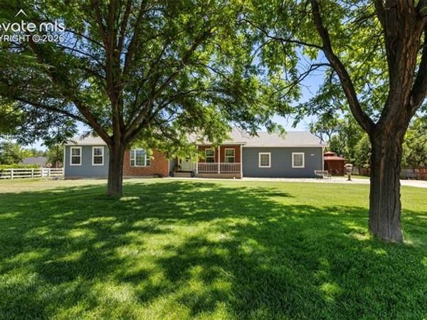 1548 Grand Avenue, Canon City, CO 81212