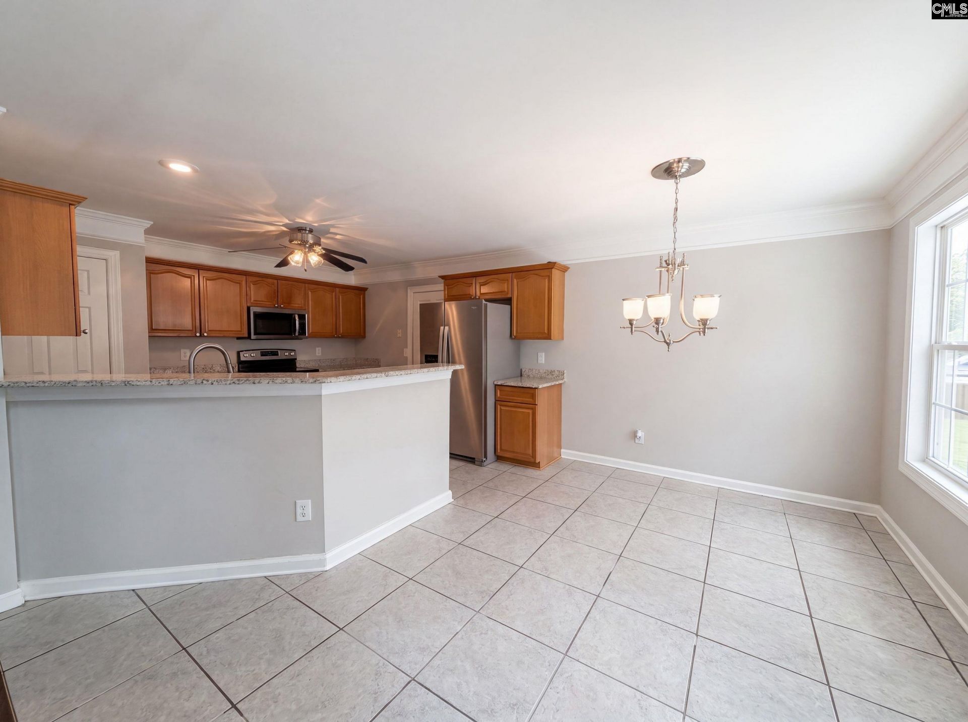 301 Brickingham Way  Photo 21