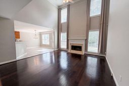 301 Brickingham Way  photo 4