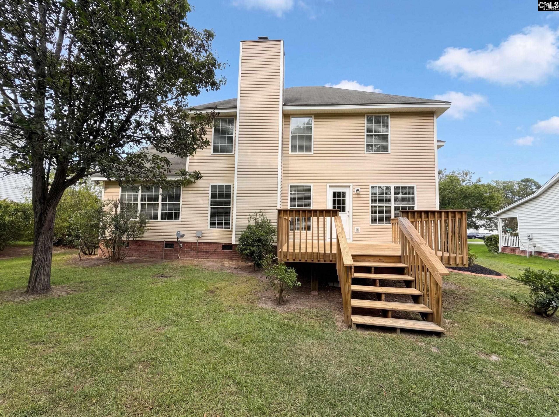 301 Brickingham Way  Photo 5