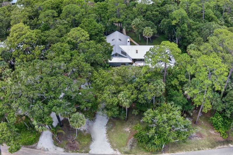 1526 48th Avenue, Vero Beach, FL 32966 Photo