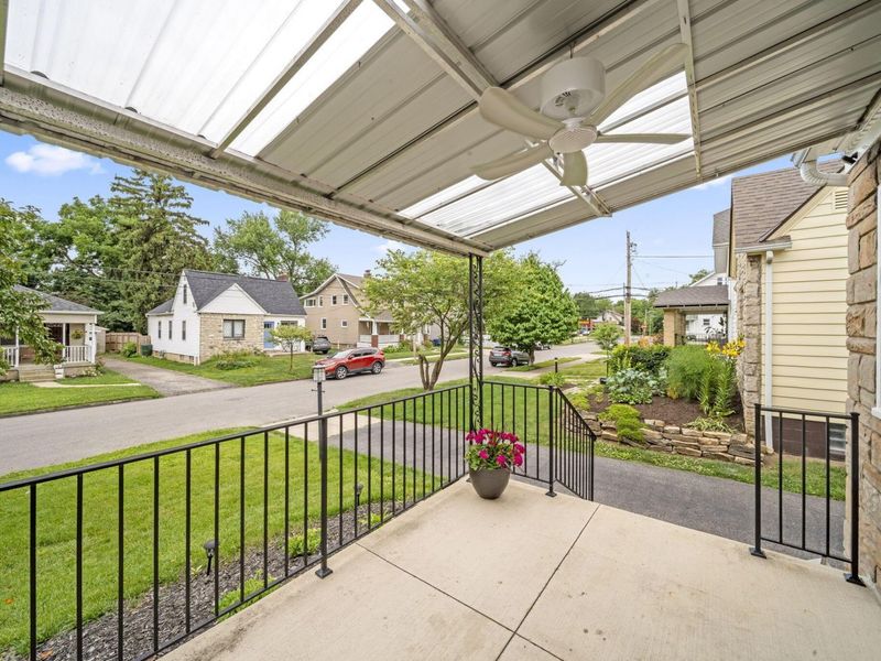454 Crestview Road, Columbus, OH 43202 Photo 6