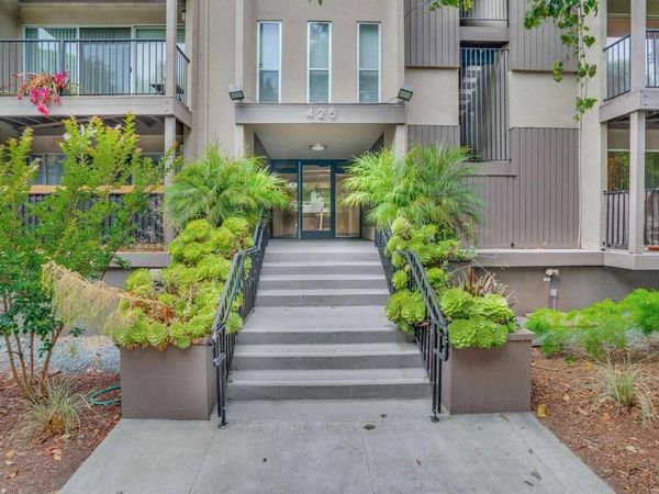 425 Orange St, Unit 202, Oakland, CA 94610