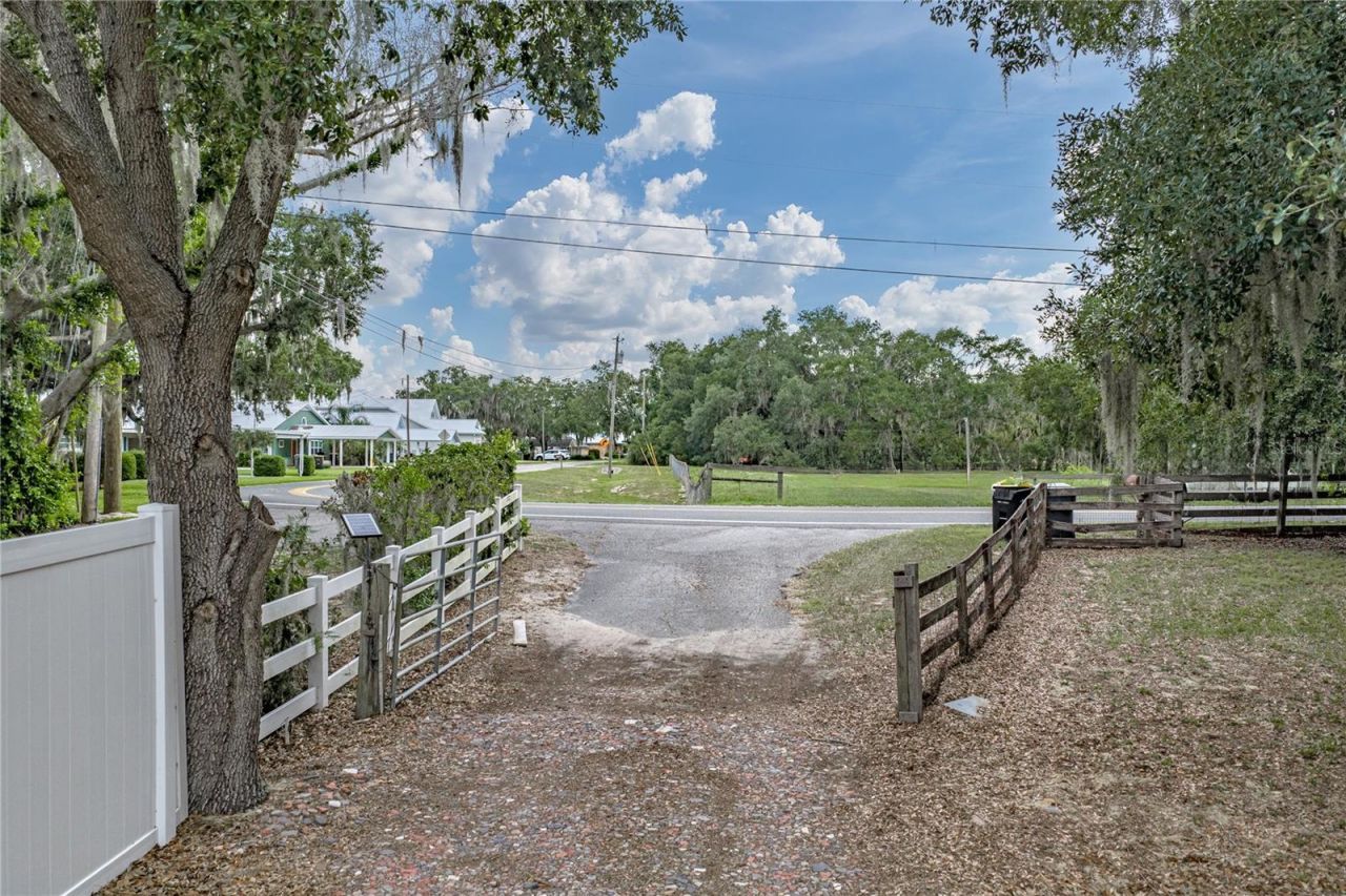914 Mangham Road , Babson Park, FL 33827 Photo