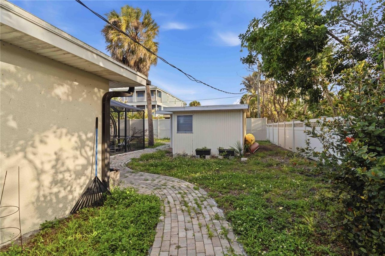 617 Calle De Peru, Sarasota, FL 34242 Photo