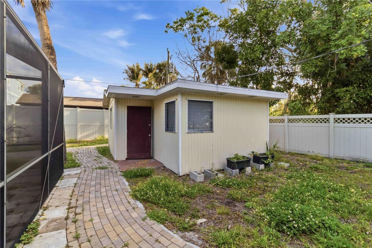 617 Calle De Peru, Sarasota, FL 34242 Photo