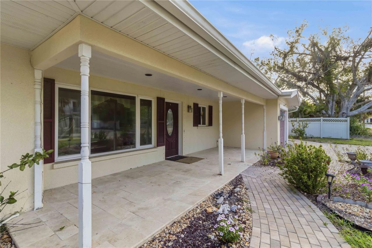 617 Calle De Peru, Sarasota, FL 34242 Photo