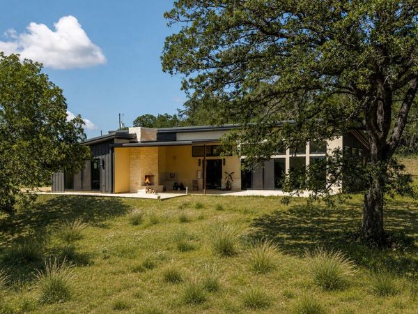 2181 County Road 481, Thrall, TX 76578