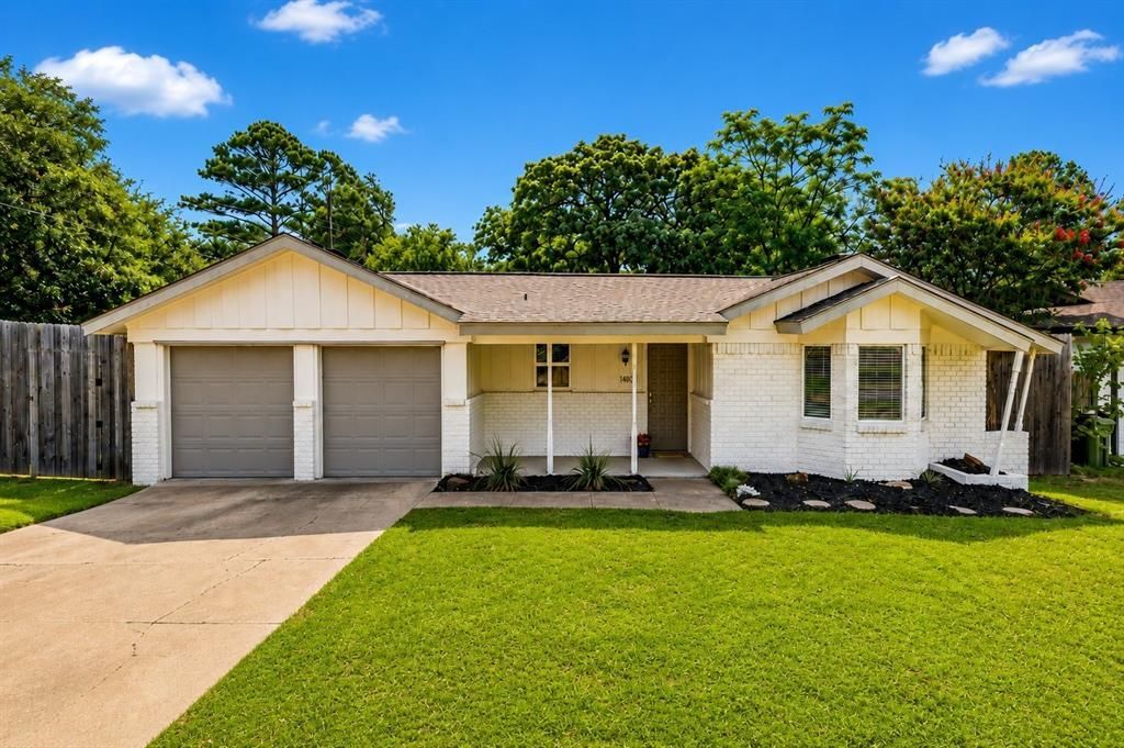 1140 Simpson Drive, Hurst, TX 76053 Main Photo