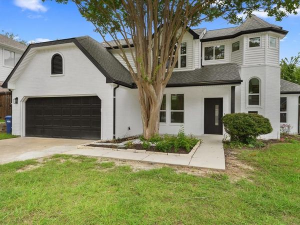 1404 Meadowbrook Drive , McKinney, TX 75069