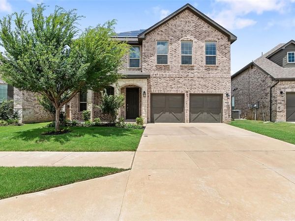 9008 Cattle Herd Drive, Fort Worth, TX 76123