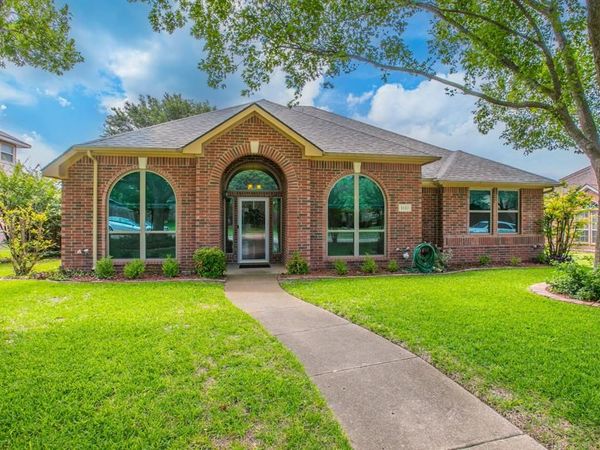 1410 Holveck Drive, Cedar Hill, TX 75104