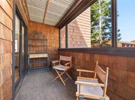 11517 Snowpeak Way, Unit #607, Truckee, CA 96161 Photo