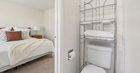 11517 Snowpeak Way, Unit #607, Truckee, CA 96161 Photo