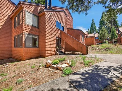 11517 Snowpeak Way, Unit #607, Truckee, CA 96161 Photo