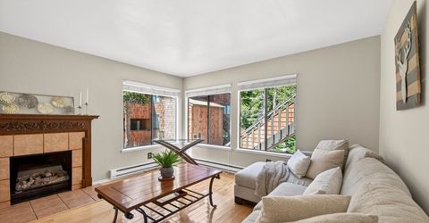 11517 Snowpeak Way, Unit #607, Truckee, CA 96161 Photo