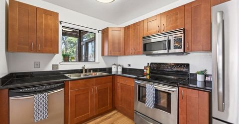 11517 Snowpeak Way, Unit #607, Truckee, CA 96161 Photo
