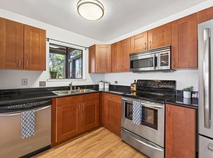 11517 Snowpeak Way, Unit #607, Truckee, CA 96161 Photo