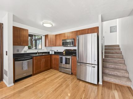 11517 Snowpeak Way, Unit #607, Truckee, CA 96161 Photo