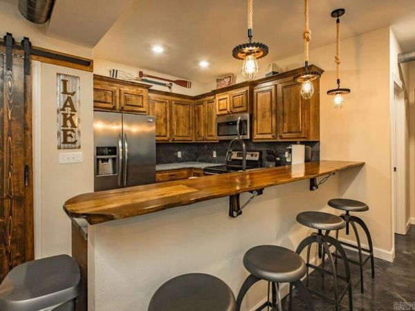 7910 Edgemont Rd, Suite 101, Greers Ferry, AR 72067