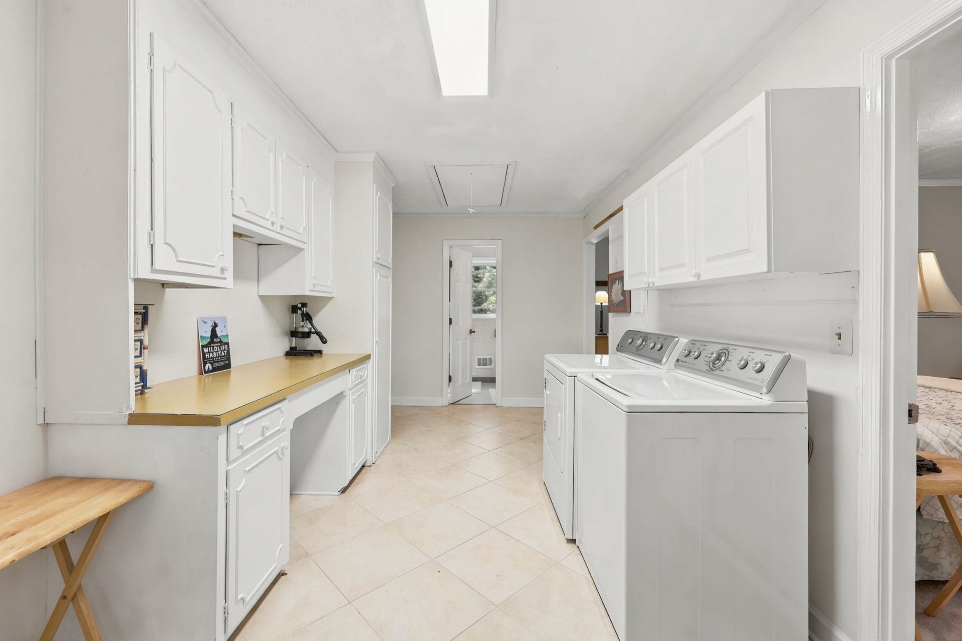 241 Center Dr.  Photo 16