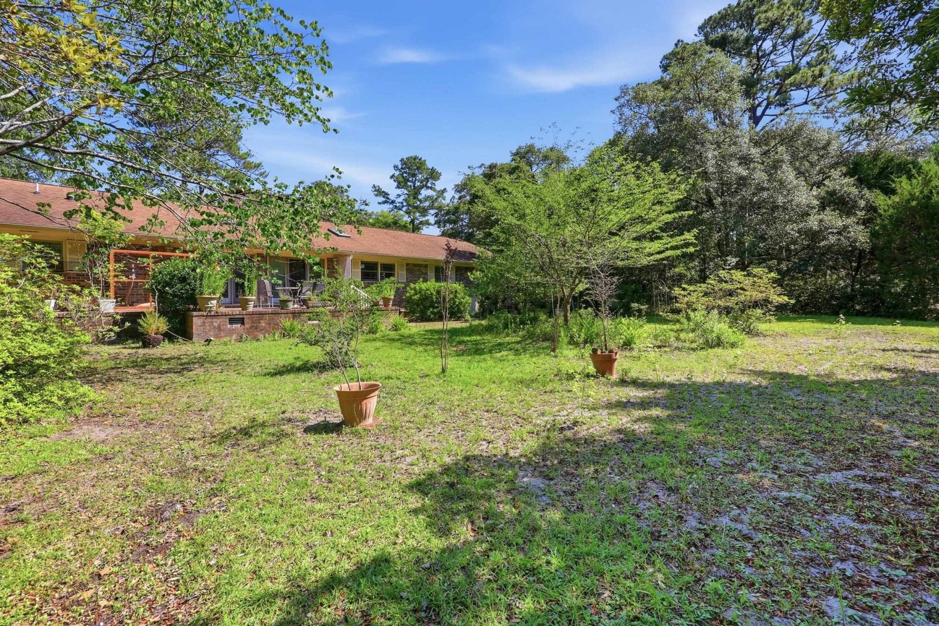 241 Center Dr.  Photo 22