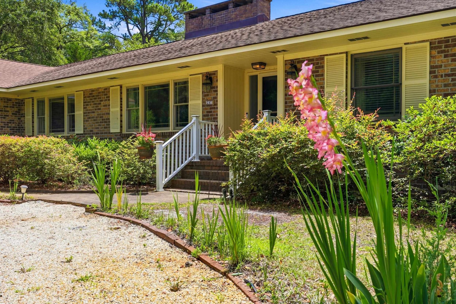 241 Center Dr.  Photo 25