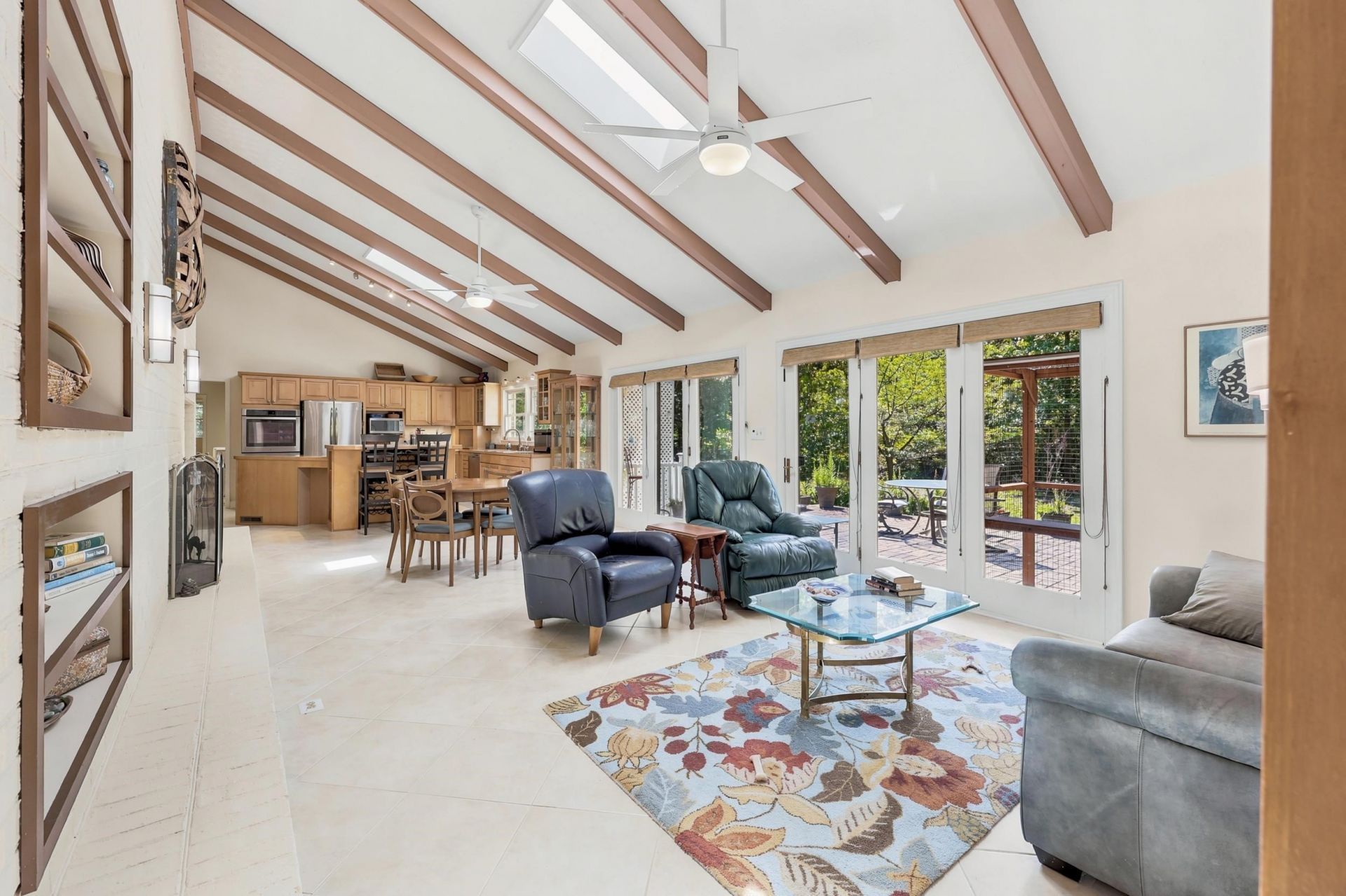 241 Center Dr.  Photo 8