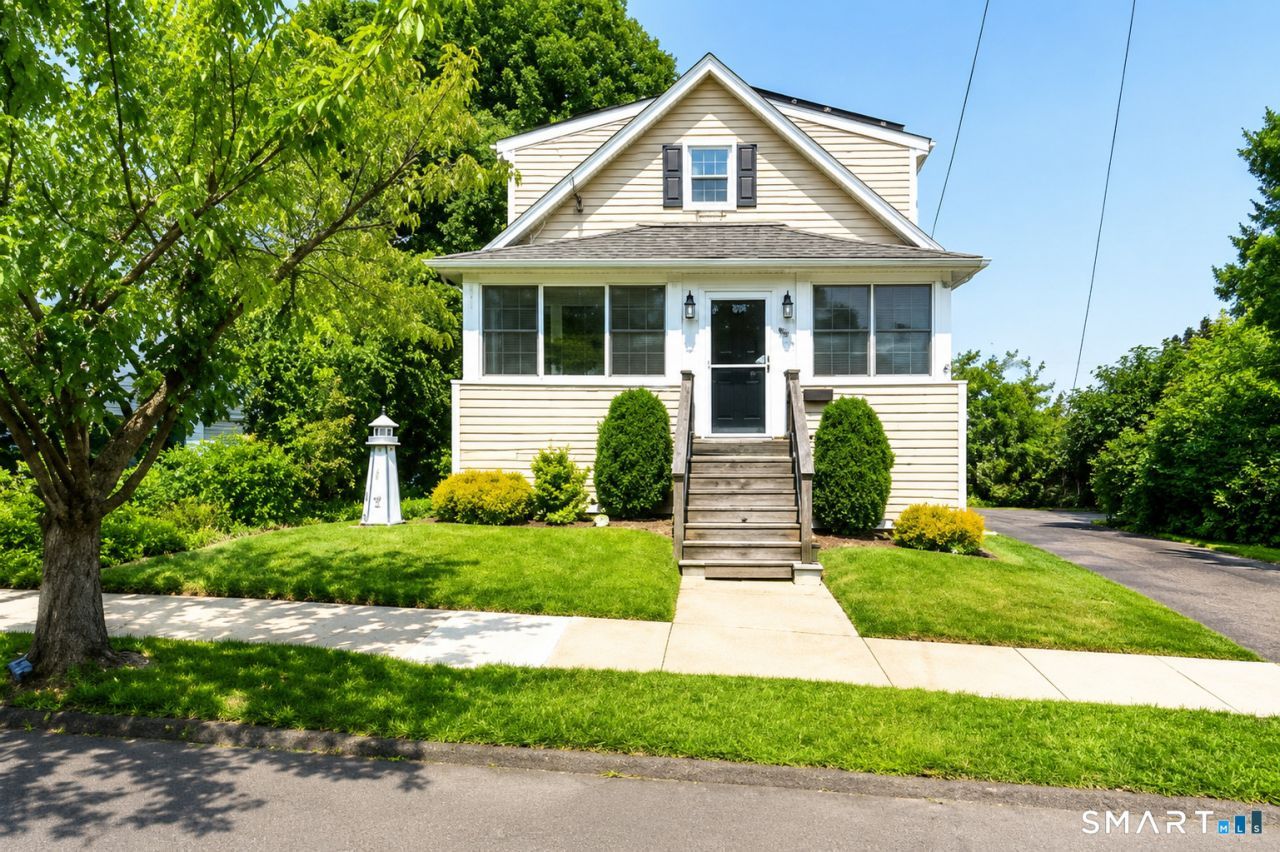 93 Fairview, West Haven, CT 06516 Main Photo