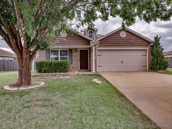 7308 S Gardenia Avenue , Broken Arrow, OK 74011