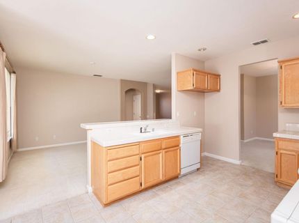 3915 Coldwater Dr, Rocklin, CA 95765 Photo