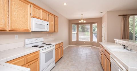 3915 Coldwater Dr, Rocklin, CA 95765 Photo