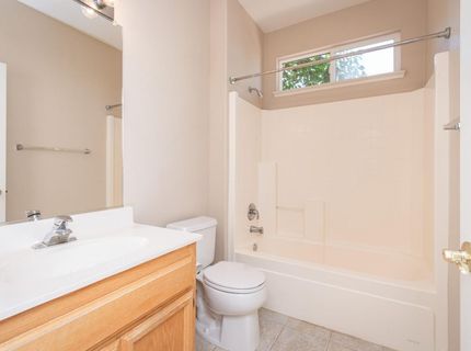 3915 Coldwater Dr, Rocklin, CA 95765 Photo