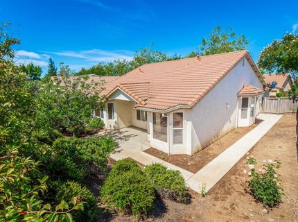 3915 Coldwater Dr, Rocklin, CA 95765 Photo