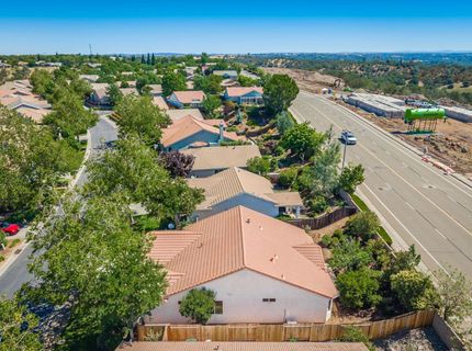 3915 Coldwater Dr, Rocklin, CA 95765 Photo