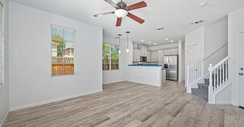 611 Equinox Loop, Lincoln, CA 95648 Photo