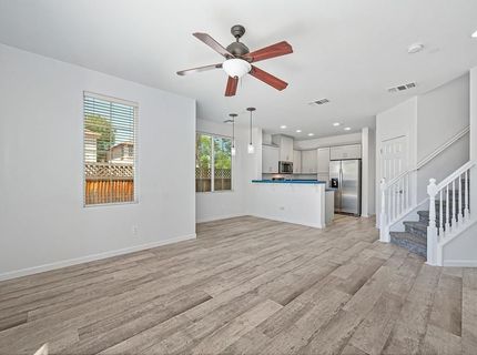 611 Equinox Loop, Lincoln, CA 95648 Photo
