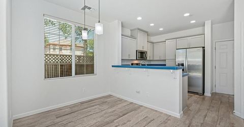611 Equinox Loop, Lincoln, CA 95648 Photo