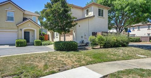 611 Equinox Loop, Lincoln, CA 95648 Photo