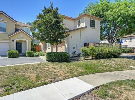 611 Equinox Loop, Lincoln, CA 95648 Photo