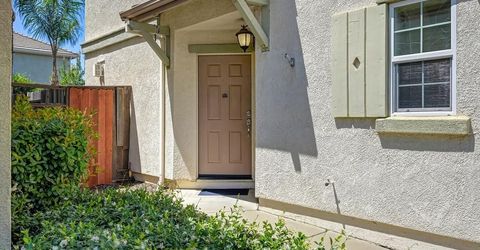 611 Equinox Loop, Lincoln, CA 95648 Photo