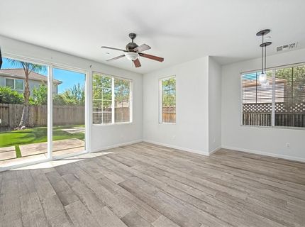 611 Equinox Loop, Lincoln, CA 95648 Photo