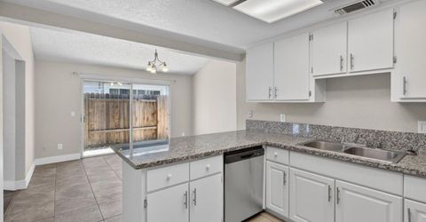 5810 41st St, Sacramento, CA 95824 Photo