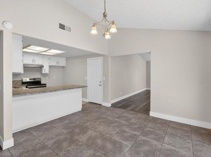 5810 41st St, Sacramento, CA 95824 Photo