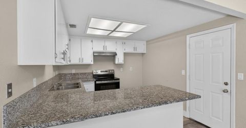 5810 41st St, Sacramento, CA 95824 Photo